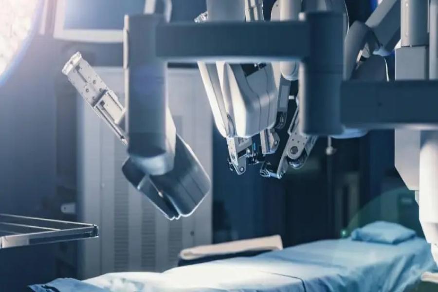 Hernia Surgery Open vs. Robotic Assisted Surgery—Which Is Right for You